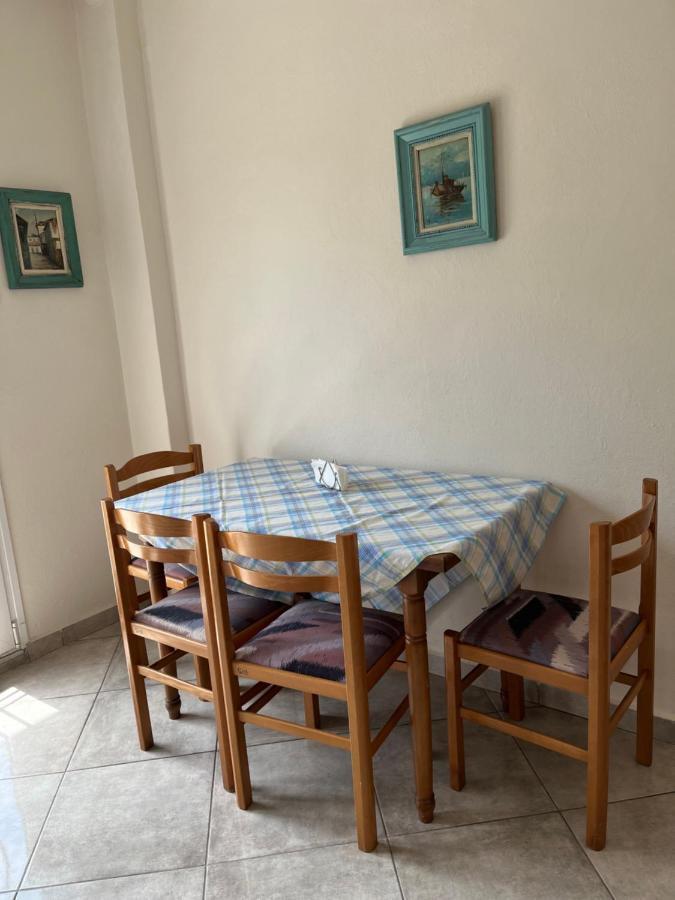 Xronis Apartments Nea Michaniona Esterno foto